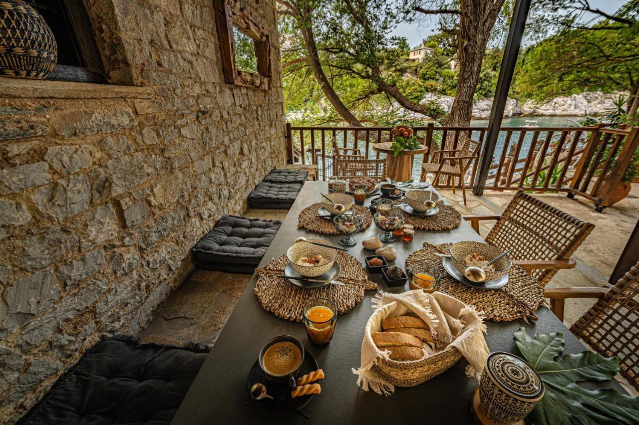 Cleopatra's Miramare Apart Otel Damouchari